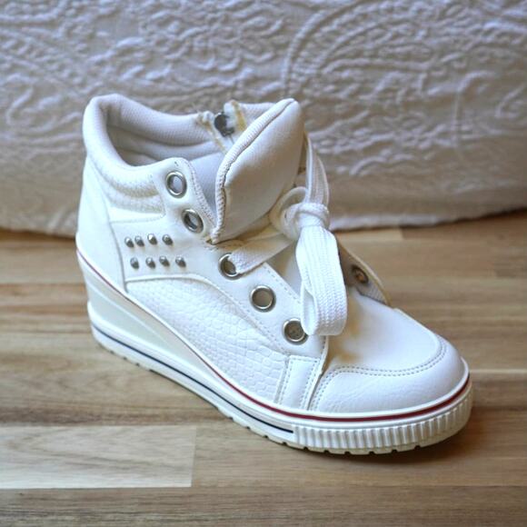 Vintage White Trendy Wedge High Top Zip Up Studded Sneakers Size 245 US 7.5 - Picture 1 of 12